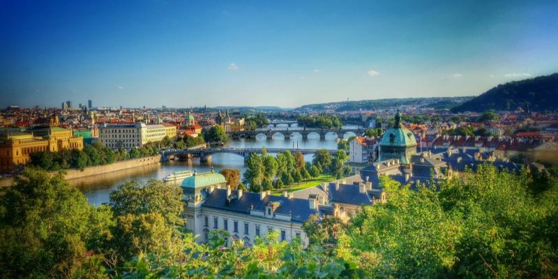 CITY TOUR: 4 dienų savaitgalis Prahoje (skrydis iš Rygos)